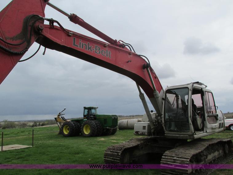 image for item I4186 2005 Link Belt 210LX excavator