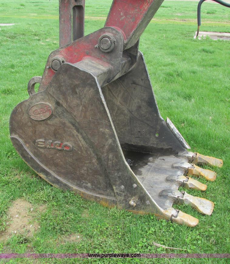 image for item I4186 2005 Link Belt 210LX excavator