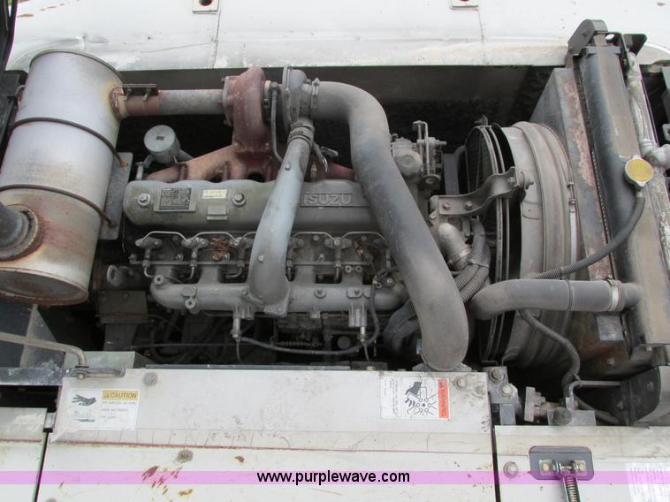 image for item I4186 2005 Link Belt 210LX excavator