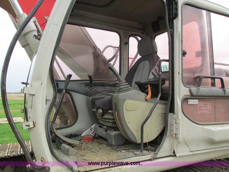 image for item I4186 2005 Link Belt 210LX excavator