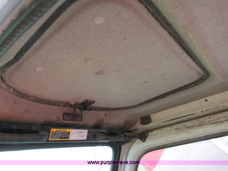 image for item I4186 2005 Link Belt 210LX excavator