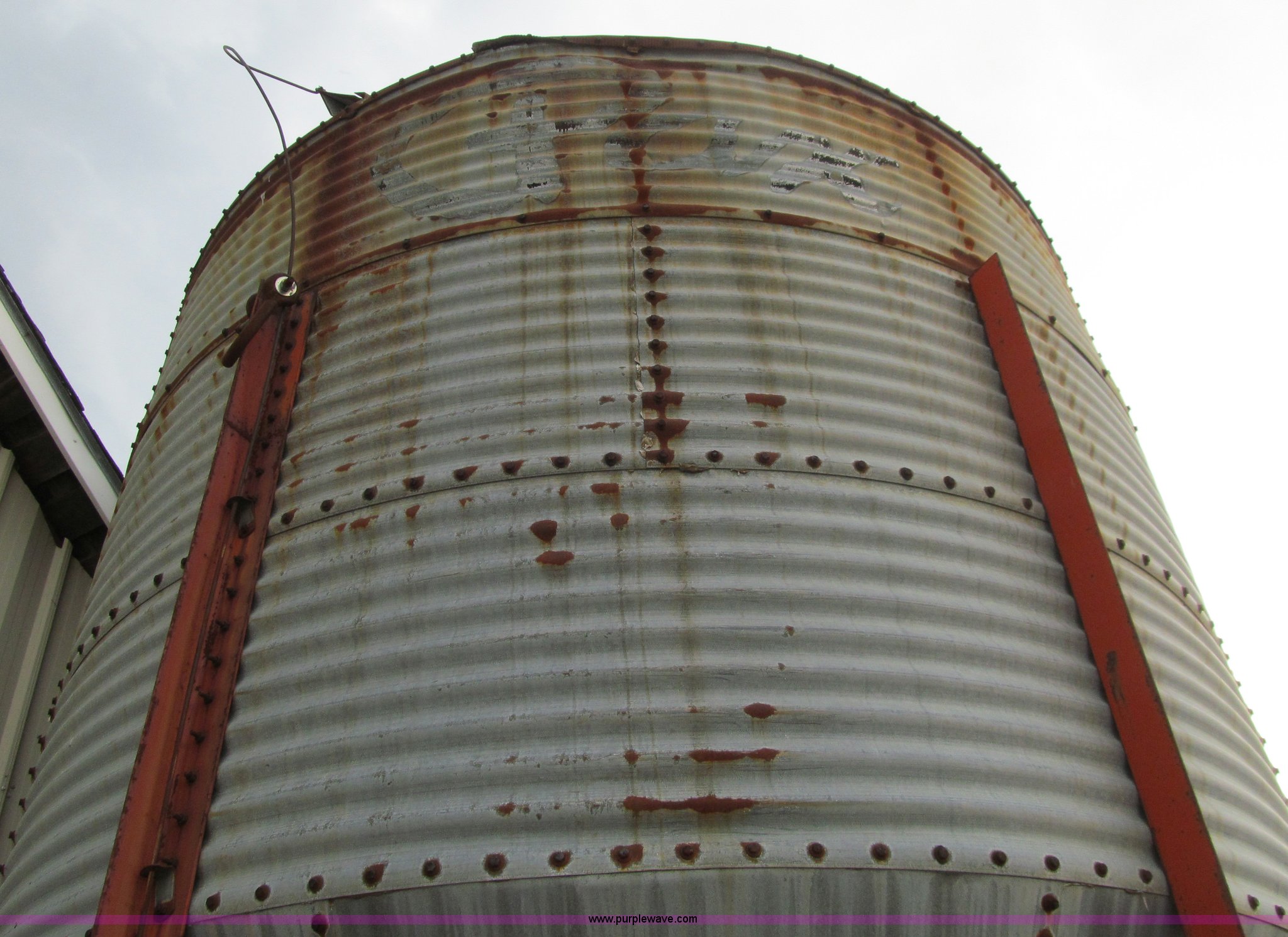 Pax grain bin in Letts, IA Item E4851 sold Purple Wave