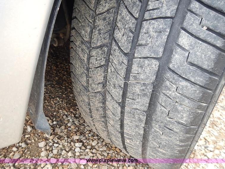 image for item AC9040 2001 Volkswagen New Beetle GLS