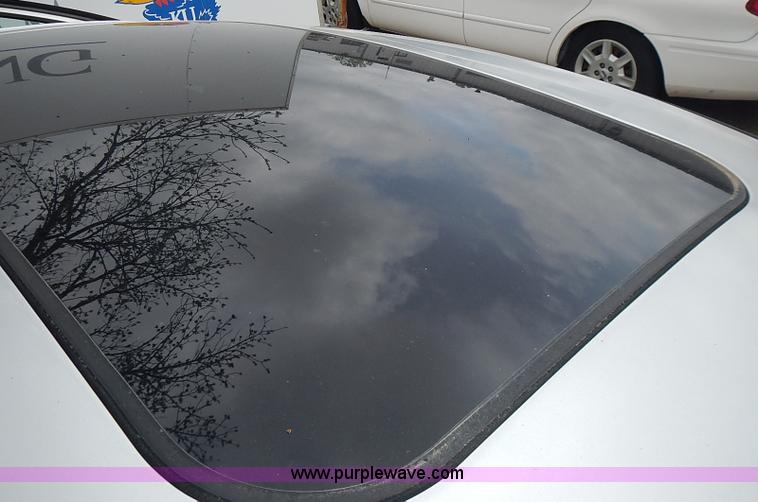 image for item AC9040 2001 Volkswagen New Beetle GLS