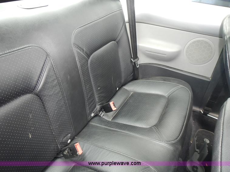 image for item AC9040 2001 Volkswagen New Beetle GLS