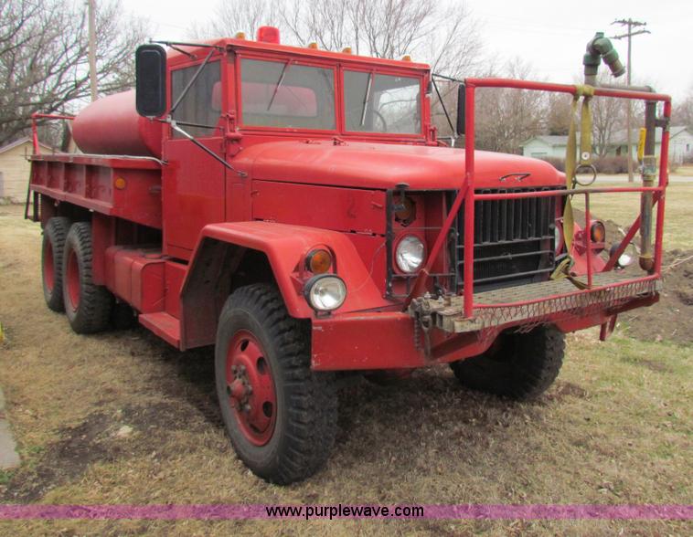 image for item AN9908 1957 Utic M35 fire truck
