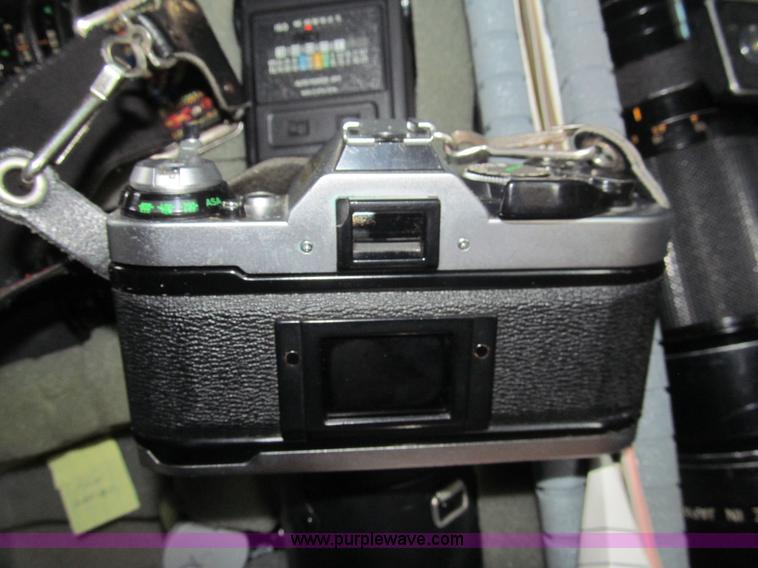 image for item AQ9824 Canon AE1 35mm camera