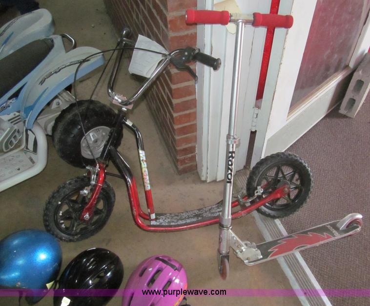 image for item AQ9825 Assorted children toys