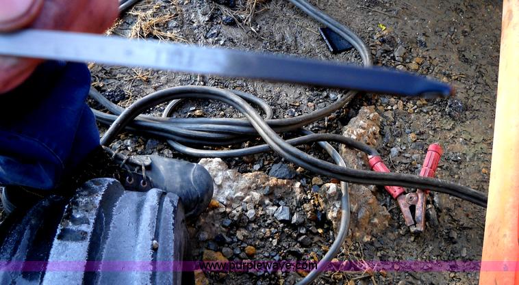 image for item C1987 1962 Ford 601 Workmaster tractor