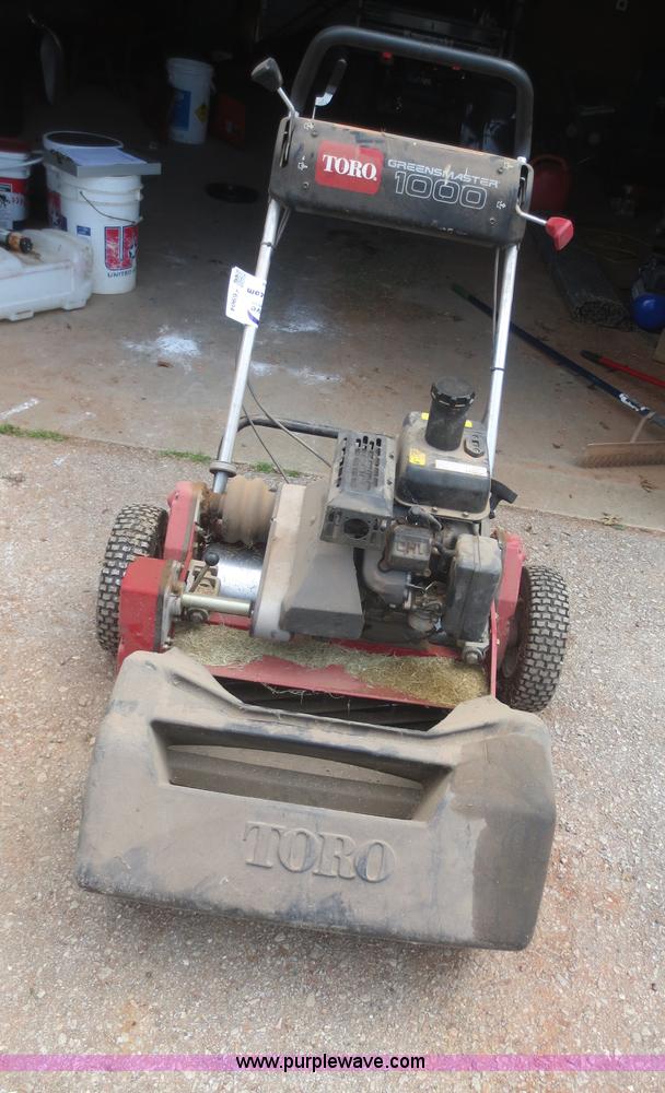 Toro Greensmaster 1000 selfpropelled reel mower in Frontenac, KS Item F6904 sold Purple Wave