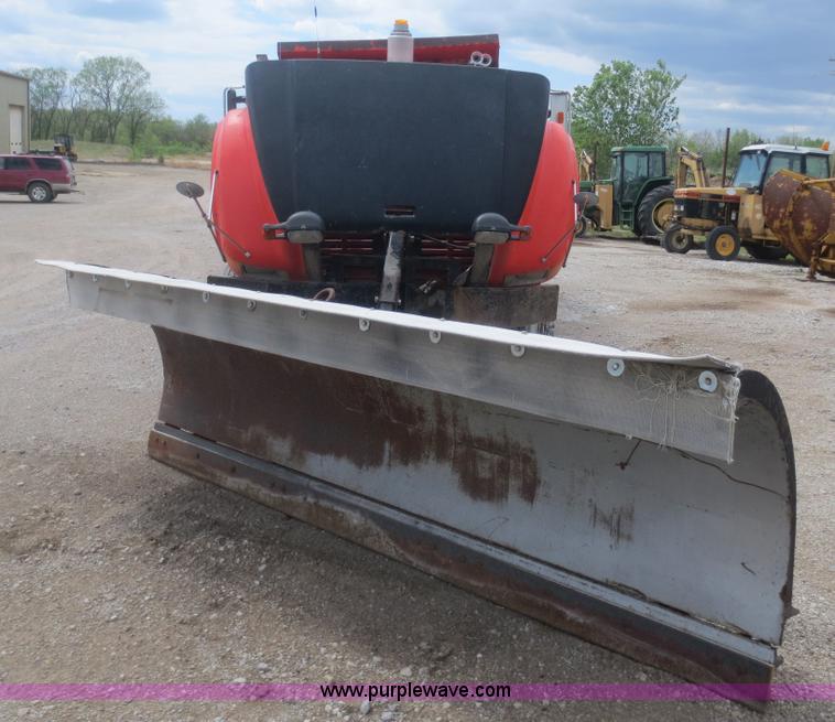 image for item F6925 1993 International 4900 dump truck