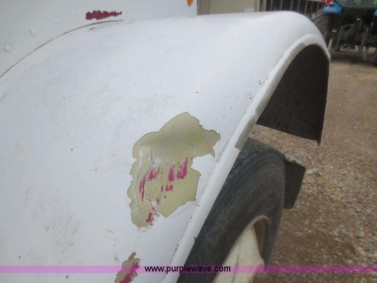 image for item F6926 1980 Freightliner semi truck