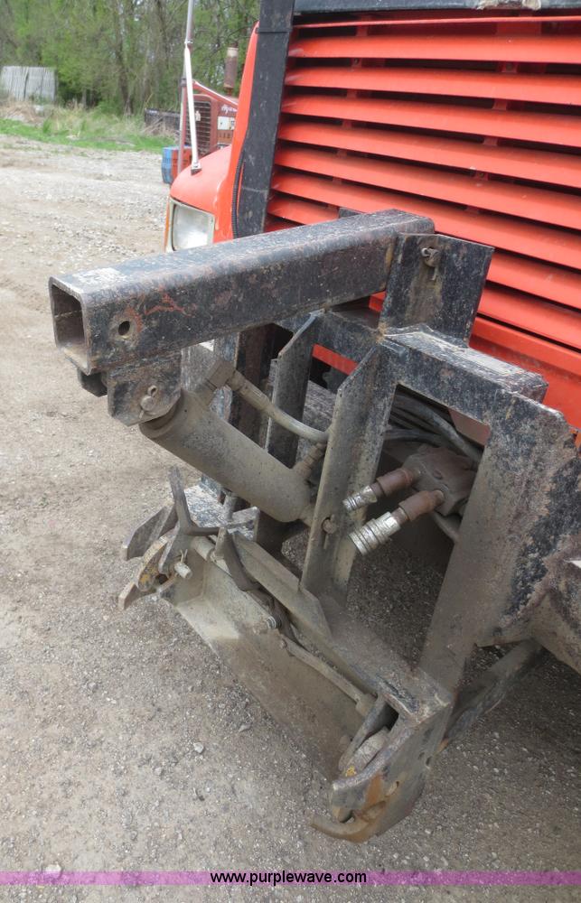 image for item F6927 1991 International 4900 dump truck