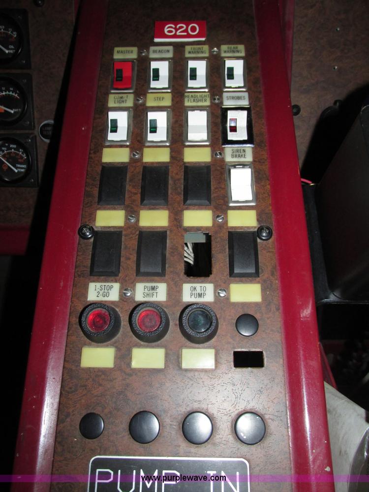 image for item F7366 1992 American Lafrance Century 2000 pumper fire truck