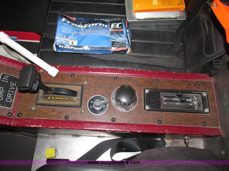 image for item F7366 1992 American Lafrance Century 2000 pumper fire truck