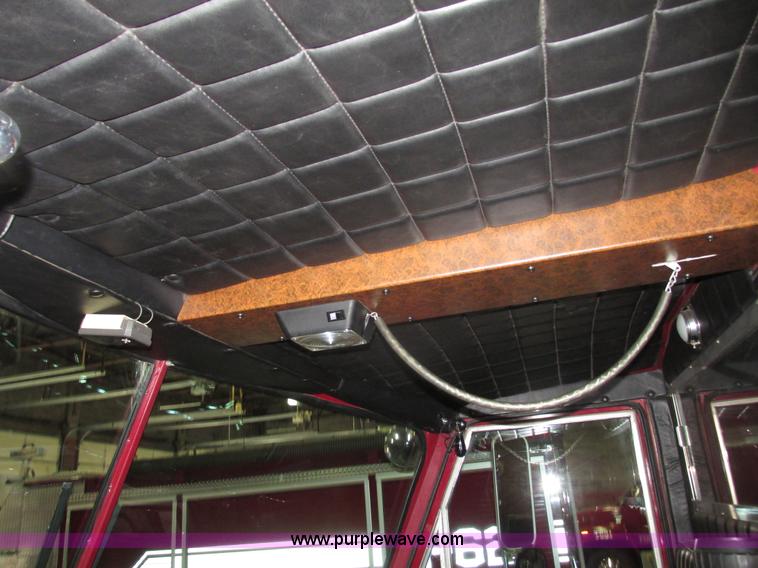 image for item F7366 1992 American Lafrance Century 2000 pumper fire truck