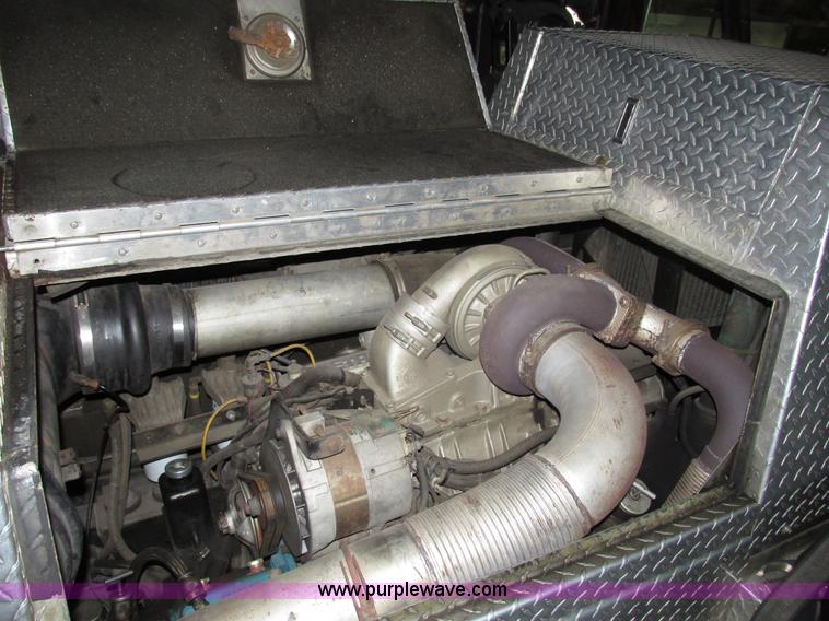 image for item F7366 1992 American Lafrance Century 2000 pumper fire truck