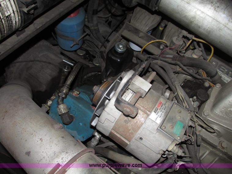 image for item F7366 1992 American Lafrance Century 2000 pumper fire truck