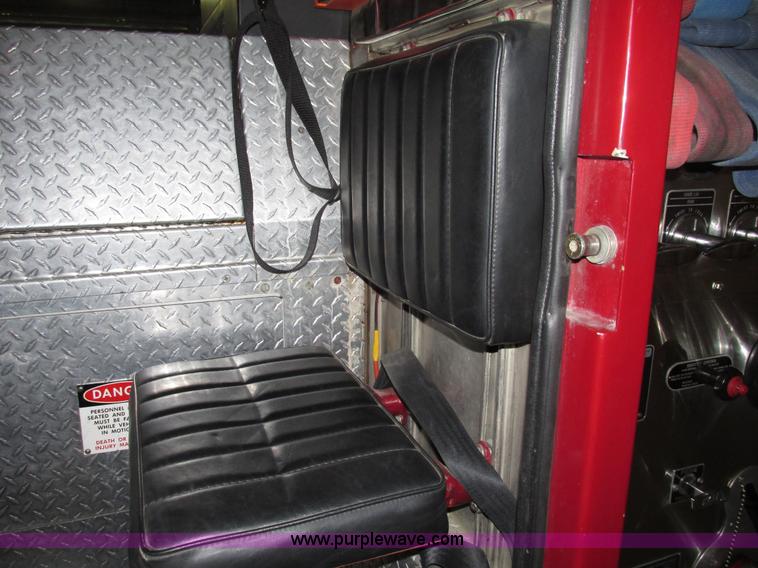 image for item F7366 1992 American Lafrance Century 2000 pumper fire truck