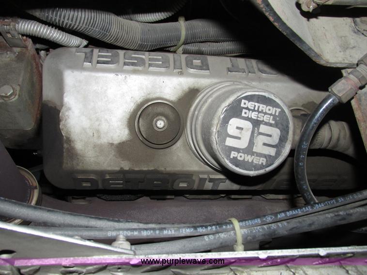 image for item F7366 1992 American Lafrance Century 2000 pumper fire truck