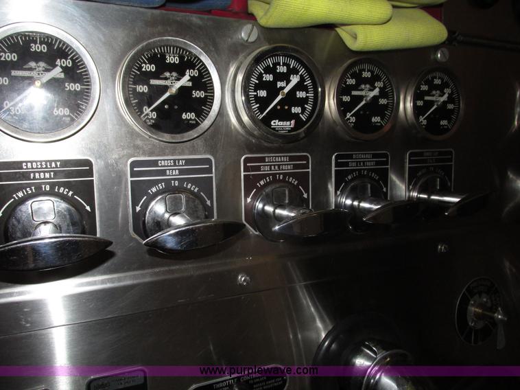 image for item F7366 1992 American Lafrance Century 2000 pumper fire truck