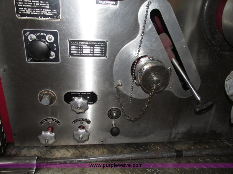 image for item F7366 1992 American Lafrance Century 2000 pumper fire truck