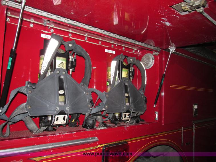image for item F7366 1992 American Lafrance Century 2000 pumper fire truck