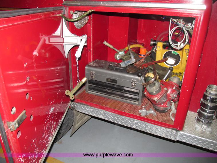 image for item F7366 1992 American Lafrance Century 2000 pumper fire truck