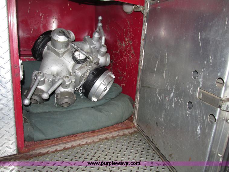 image for item F7366 1992 American Lafrance Century 2000 pumper fire truck