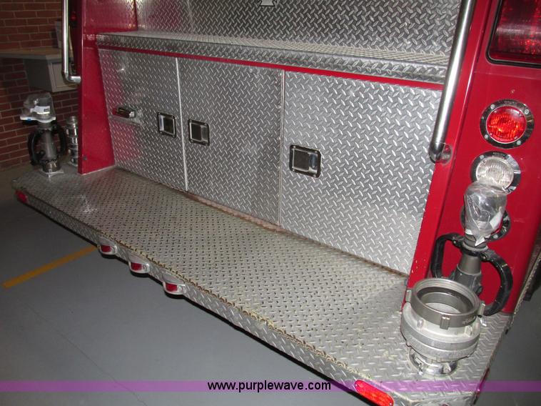 image for item F7366 1992 American Lafrance Century 2000 pumper fire truck