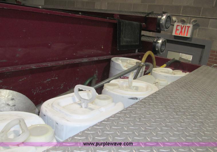 image for item F7366 1992 American Lafrance Century 2000 pumper fire truck