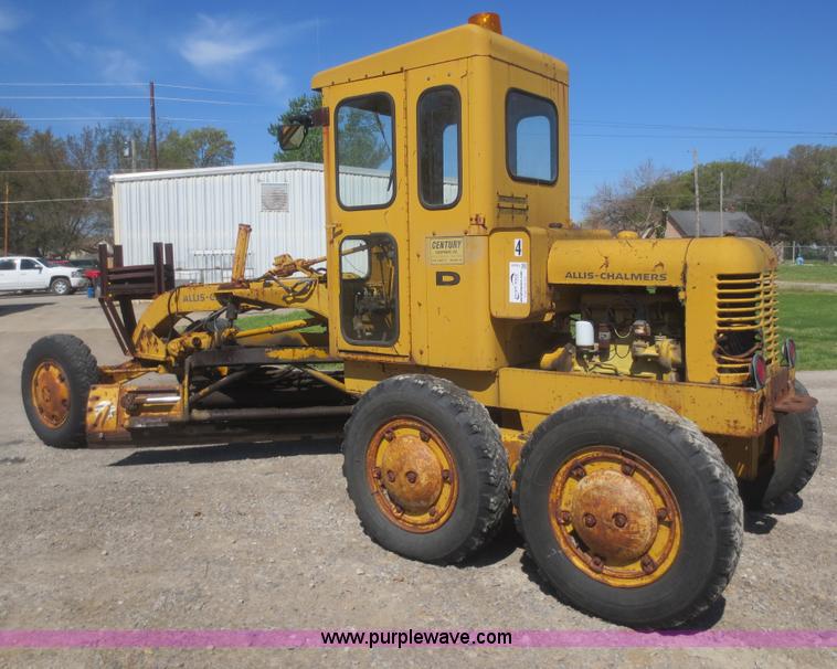 image for item F8235 1968 Allis-Chalmers D motor grader