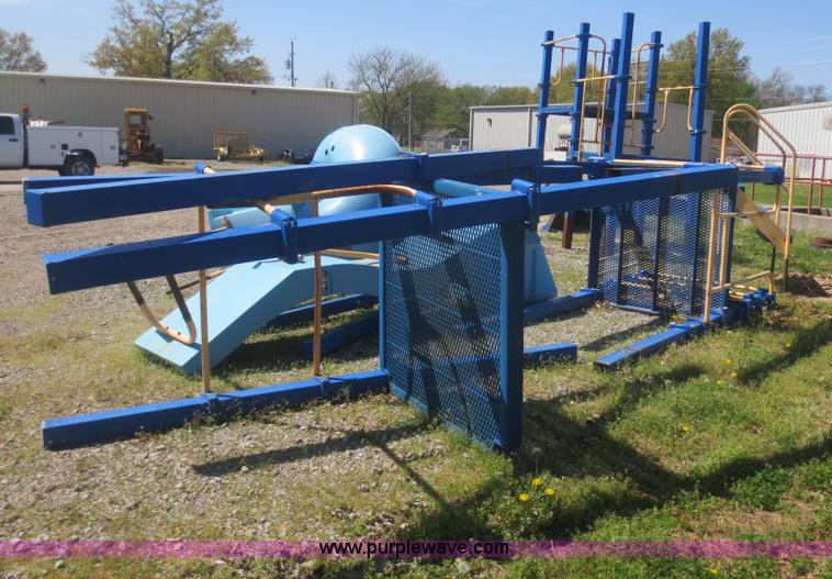 image for item F8237 Activity station