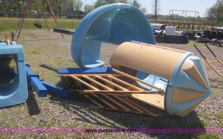 image for item F8237 Activity station