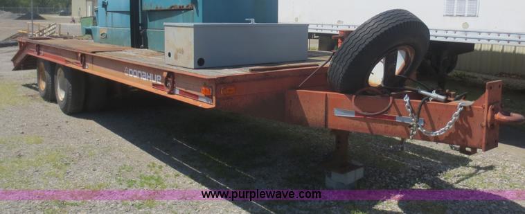 image for item F8241 1985 Donahue D18BR equipment trailer