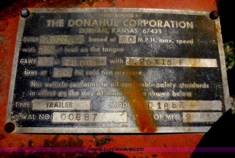 image for item F8241 1985 Donahue D18BR equipment trailer