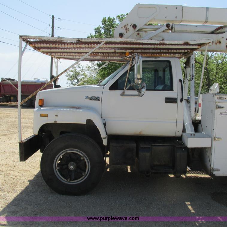 image for item G9305 1995 GMC TopKick service truck