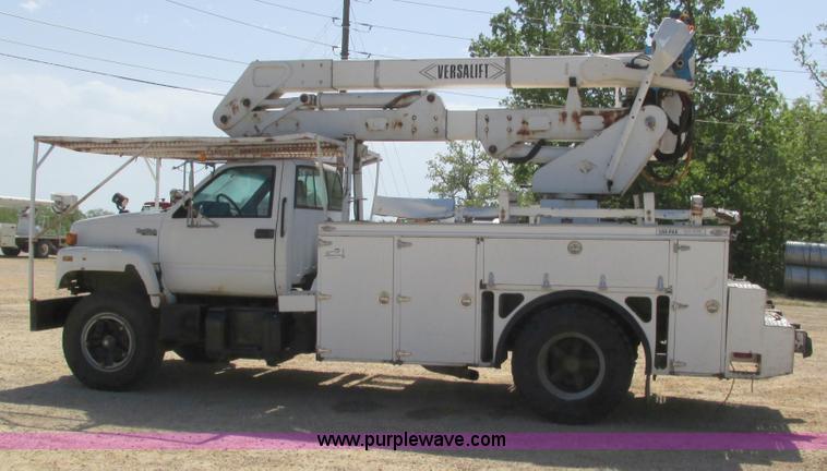 image for item G9305 1995 GMC TopKick service truck