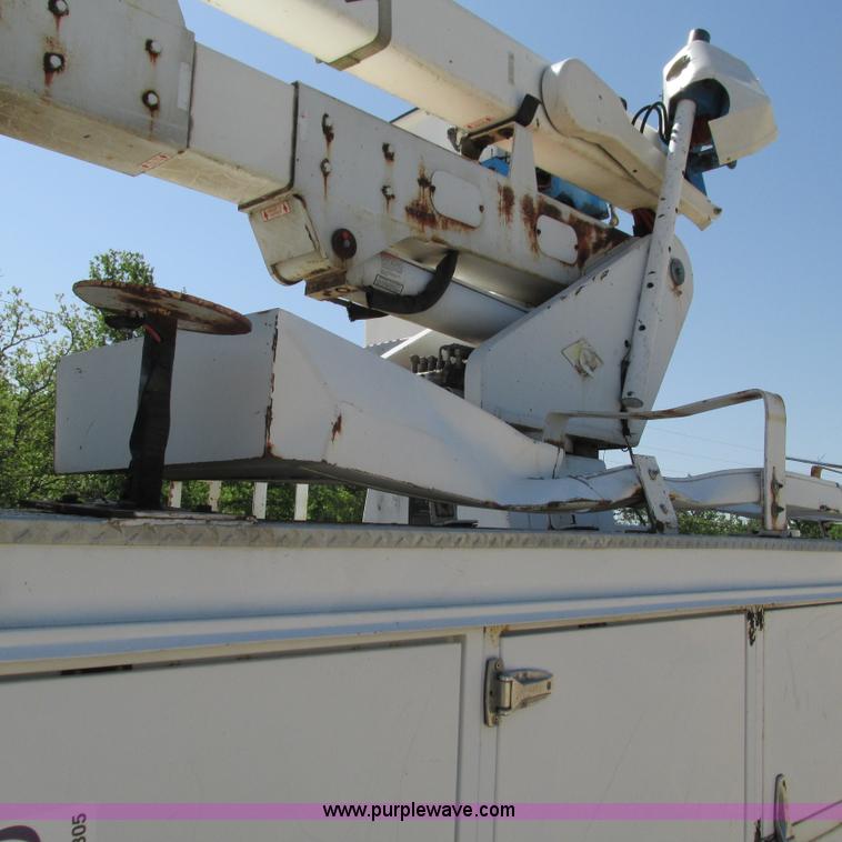 image for item G9305 1995 GMC TopKick service truck