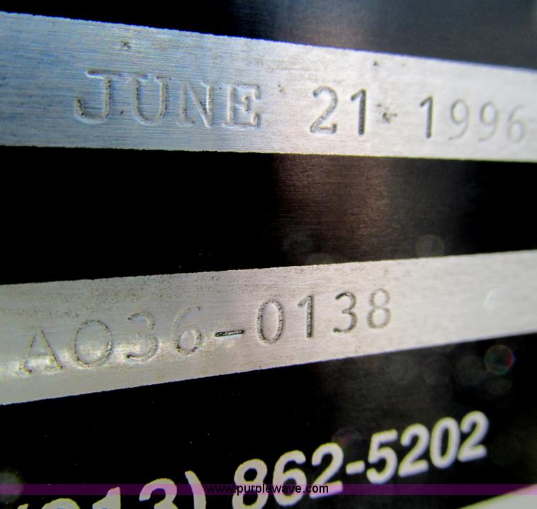 image for item G9305 1995 GMC TopKick service truck