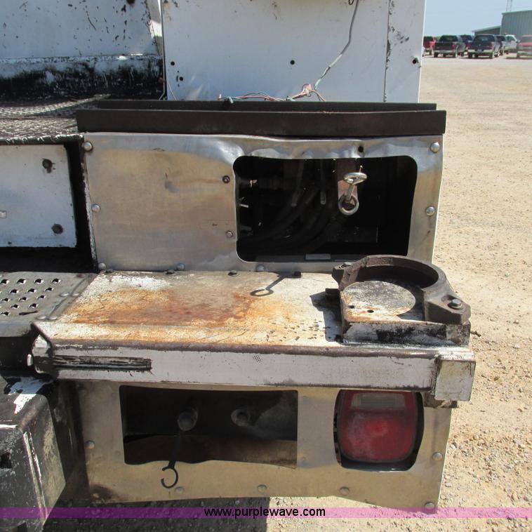 image for item G9305 1995 GMC TopKick service truck