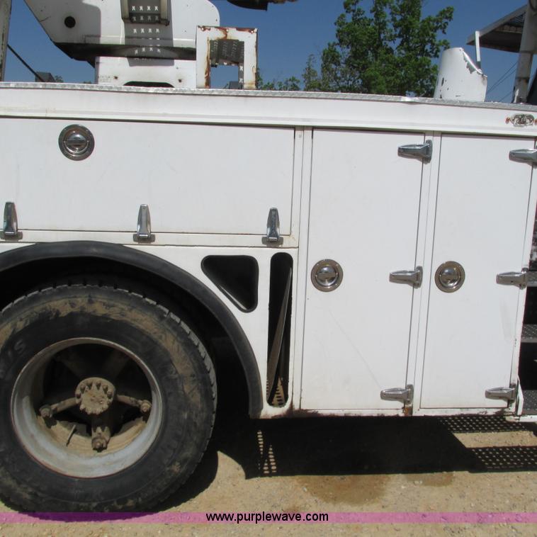 image for item G9305 1995 GMC TopKick service truck