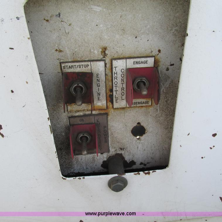 image for item G9305 1995 GMC TopKick service truck