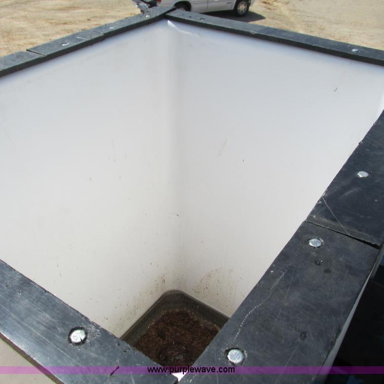 image for item G9305 1995 GMC TopKick service truck