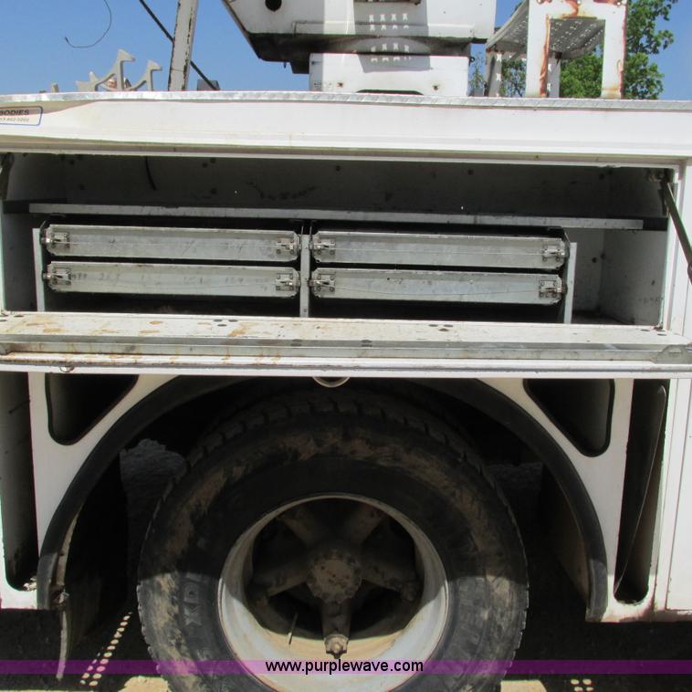 image for item G9305 1995 GMC TopKick service truck