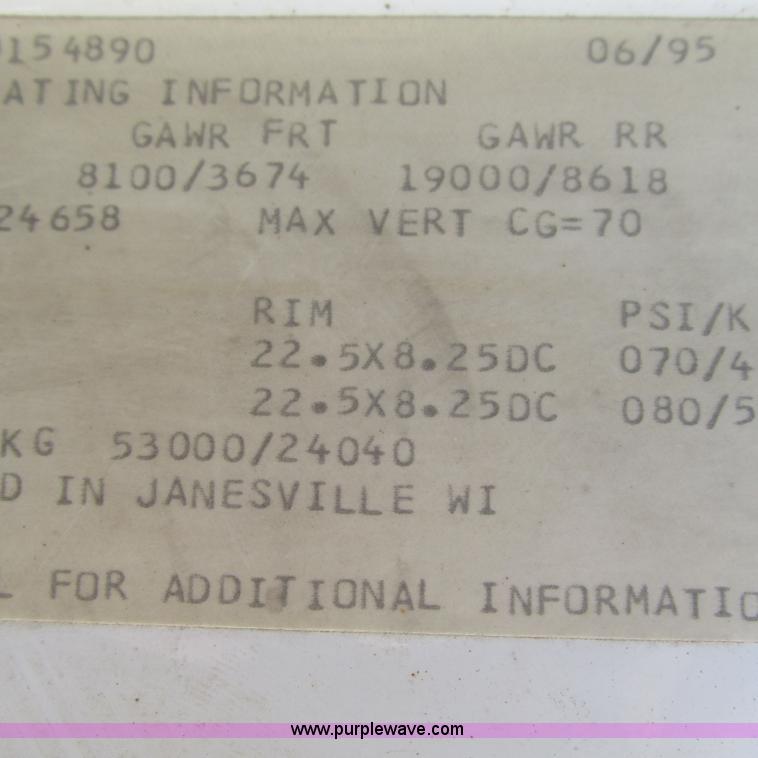 image for item G9305 1995 GMC TopKick service truck