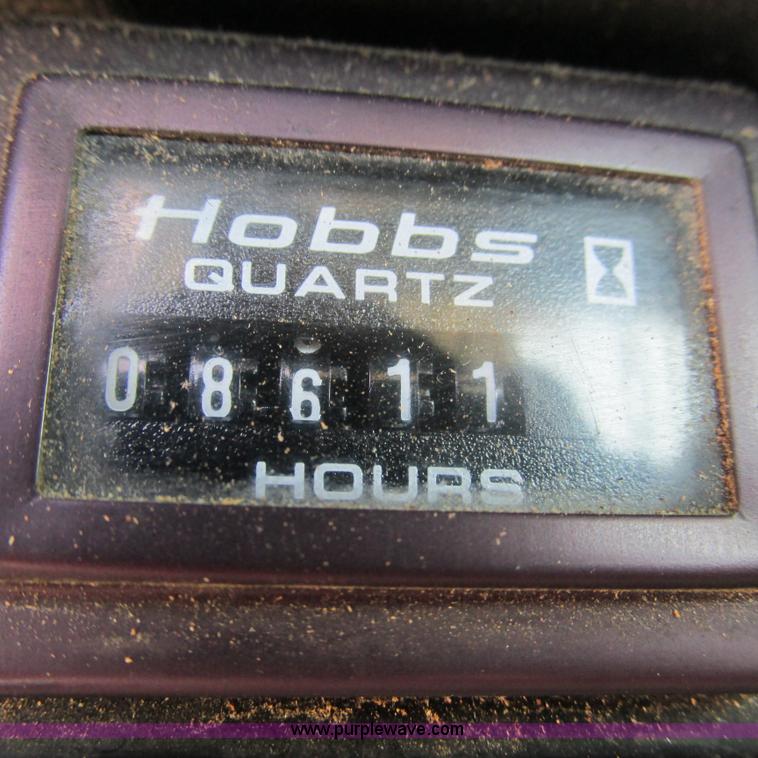 image for item G9305 1995 GMC TopKick service truck