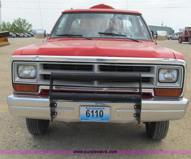 image for item G9307 1990 Dodge W350 pumper fire truck