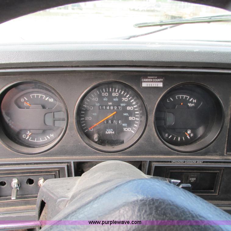 image for item G9307 1990 Dodge W350 pumper fire truck