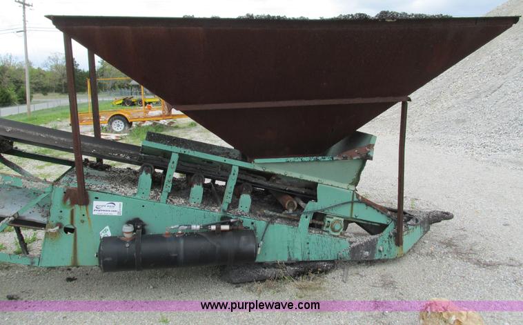 image for item G9309 Barber Greene hopper conveyor